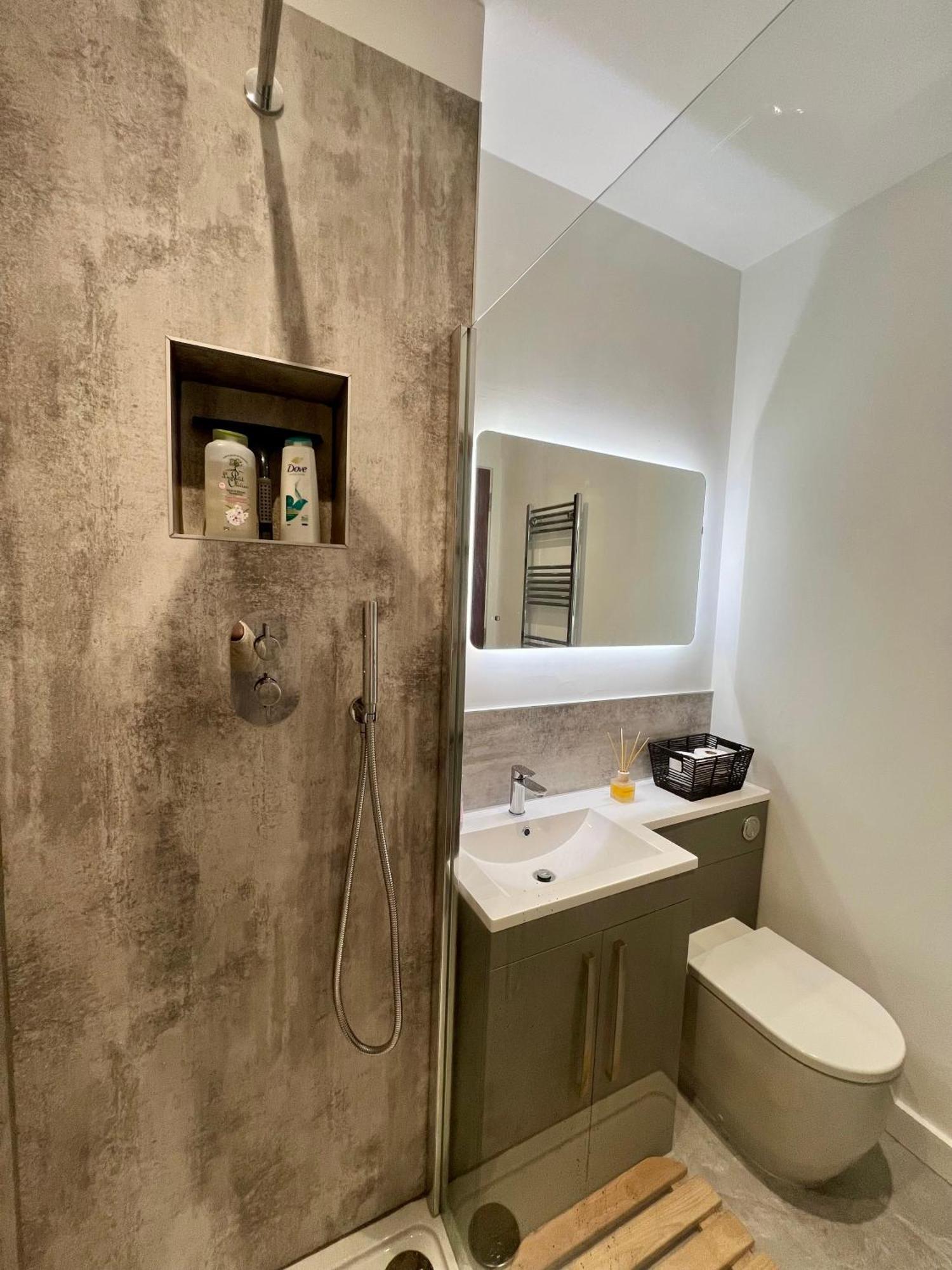 Stunning Victorian Mansion Apartment - Hosted By Agf Property - Free Parking Upon Request Hove Exterior foto